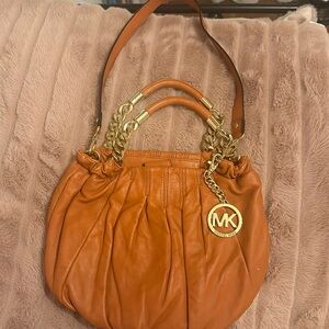 Micheal Kors purse